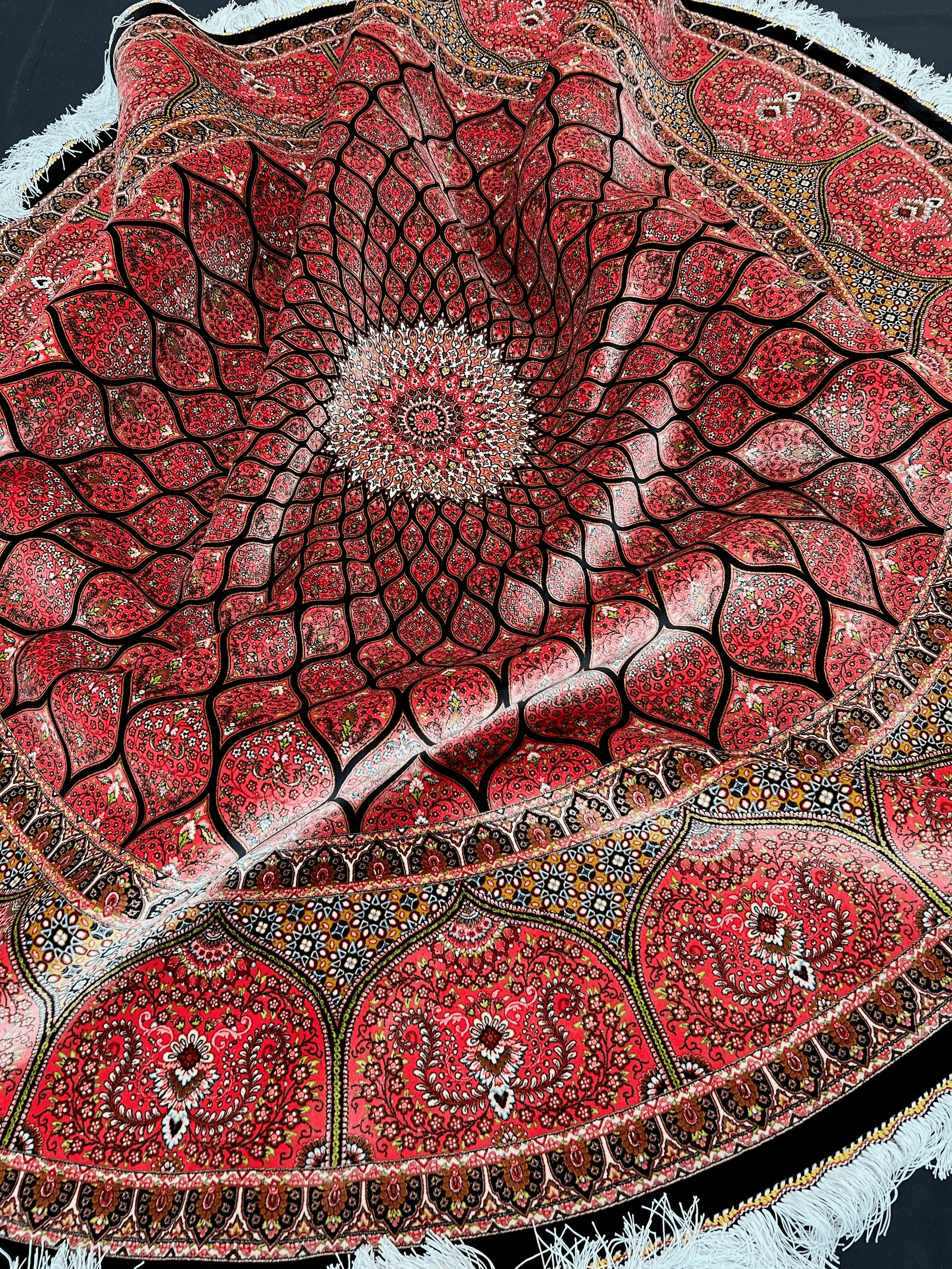 Round Fiery Sunset Dome "Gonbad" Area Rug