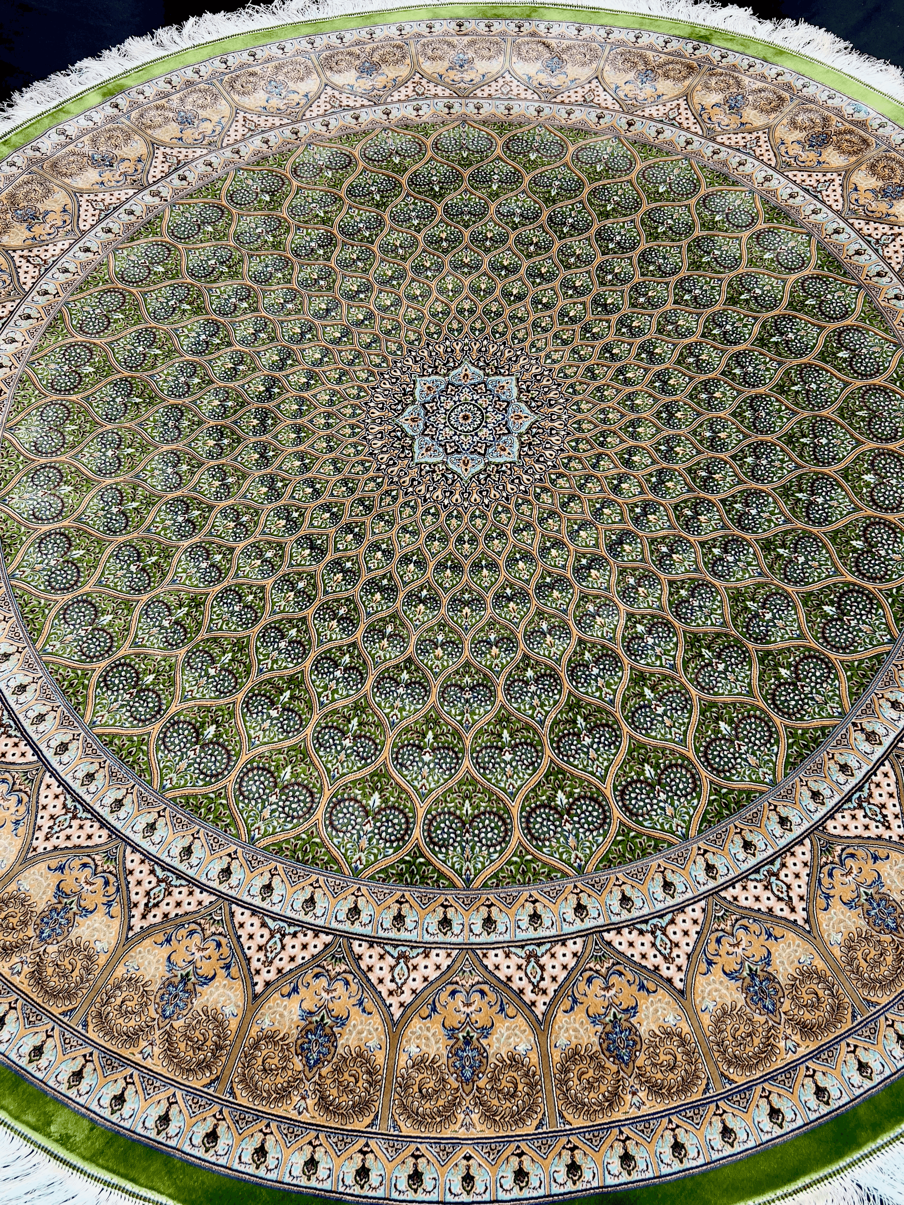 Green Round Gonbad Dome Rug