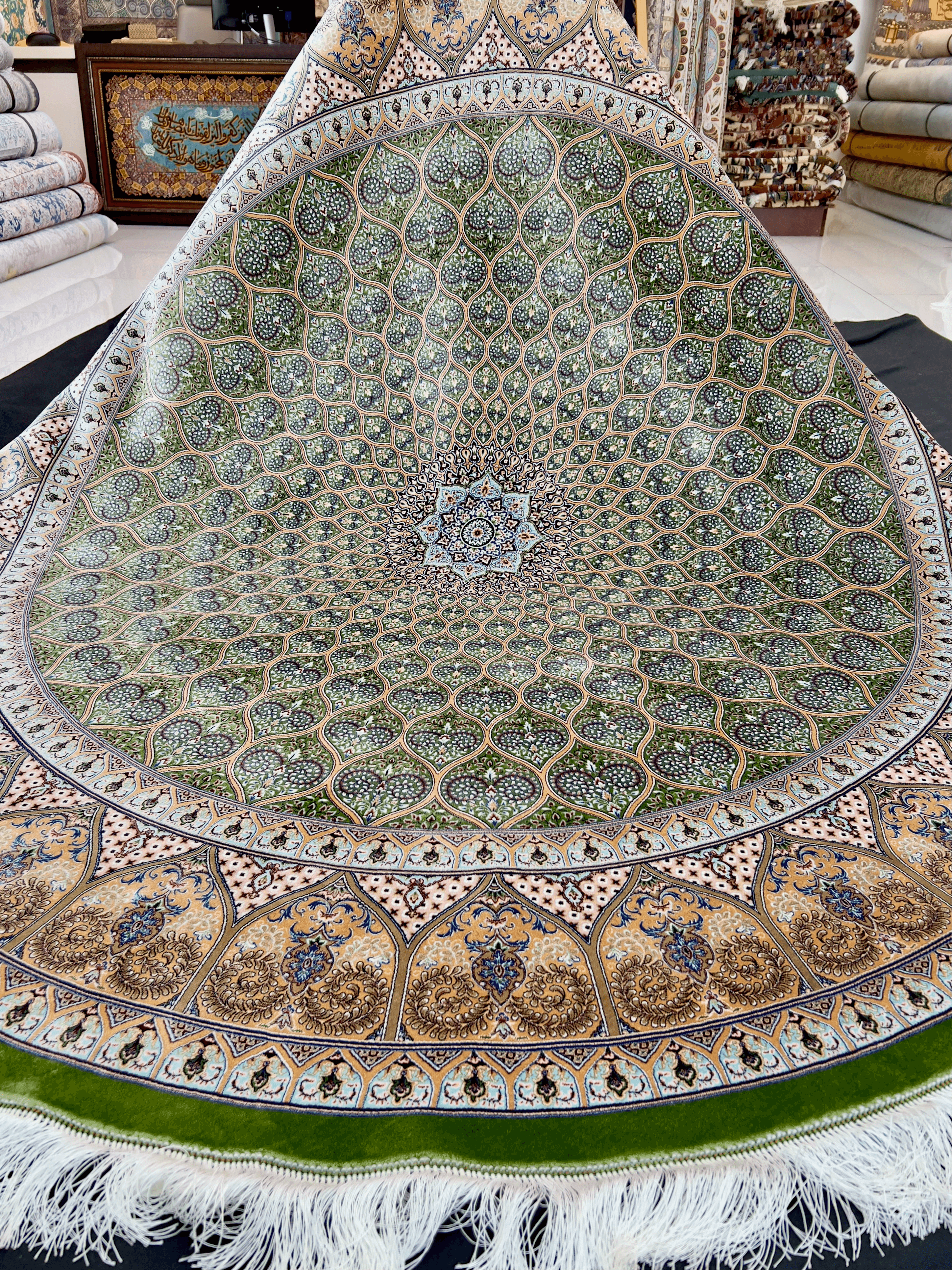 Green Round Gonbad Dome Rug